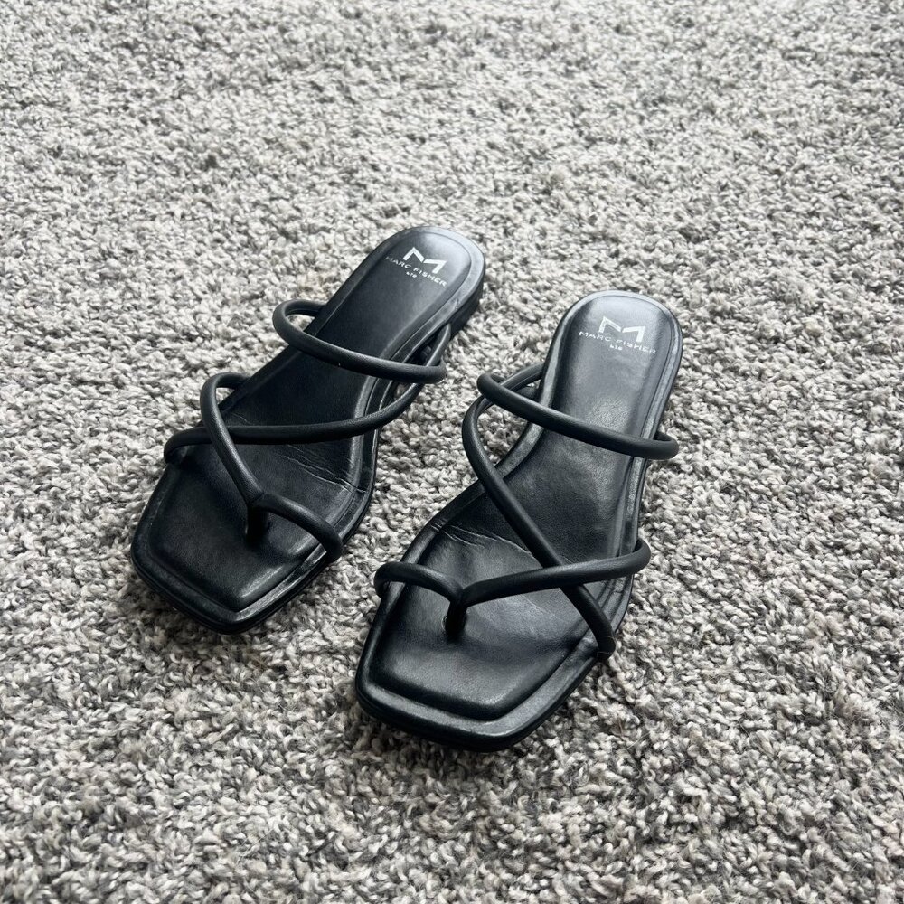 Marc Fisher LTD Black Fiada Sandal Size 6 - Picture 2 of 6